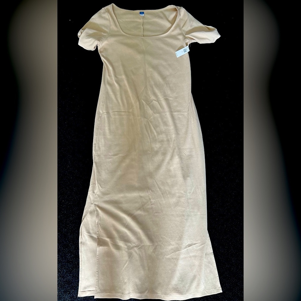 NWT Old Navy Midi Cream Dress with Short Sleeves